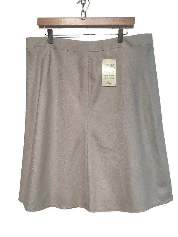 Magee Skirt (Size XXL)